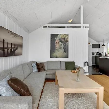 Haderslev With Sea View 04 *